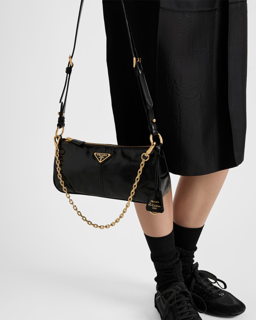 Prada Re-Edition 2002 Medium Leather Shoulder Bag - Image 7